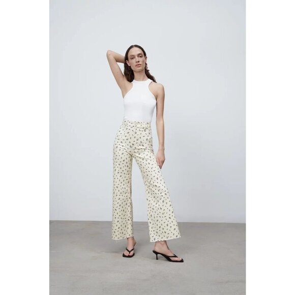 NWOT ZARA Marine Floral Stretch Denim High Waisted Wide Leg Jeans, Size 0/22 - Picture 11 of 12